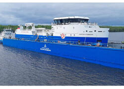 Фотофакт: Перегон нового краболова &laquo;Капитан Манжолин&raquo; проекта 5712Р