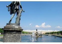 После многолетней реставрации в&nbsp;Петергофе открылся Верхний сад