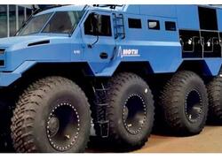 В России представили первый отечественный вездеход на водороде