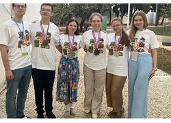 Сборная России завоевала 4 награды и заняла второе место на Международной олимпиаде по лингвистике