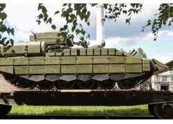 В дни работы форума «Армия-2024» Уралвагонзавод заявил о выполнении госконтракта по поставке БРЭМ-1М