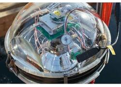 Российские ученые разработали нейросетевые алгоритмы для нейтринного телескопа