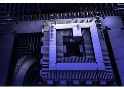 Репортаж про российский 50-кубитный квантовый компьютер на ионных ловушках