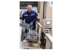 На ЗМЗ введена в эксплуатацию новая линия по обработке головки блока цилиндров