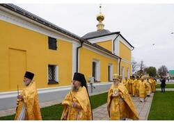 Воскресенский храм на Торговой площади в Суздале освящен и открыт для верующих