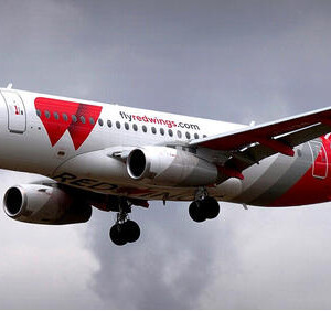Авиакомпания Red Wings пополнила флот новым самолетом Superjet-100