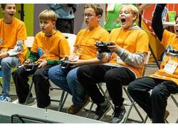 В Санкт-Петербурге завершился Международный фестиваль робототехники «РобоФинист 2024»