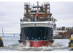 «Адмиралтейские верфи» ОСК спустили на воду шестой БМРТ проекта СТ-192 «Механик Щербаков»