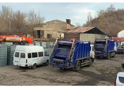 «Российский экологический оператор» поставил в ДНР 95 единиц спецтехники для вывоза мусора