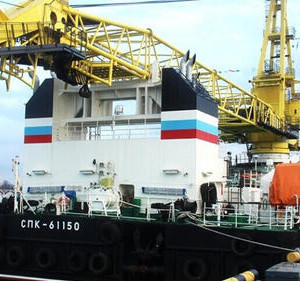 Плавкран &laquo;СПК-61150&raquo; проекта 02690 вошел в&nbsp;состав Балтийского флота