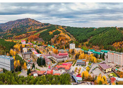 Белокуриха — город-курорт в предгорьях Алтая