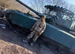 В зоне СВО замечен танк Т-72 с комплексом активной защиты «Арена