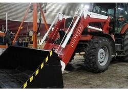 Компания «Большая земля» выпустила новый погрузчик на тракторы «Беларус»