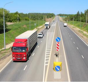 Более 24 км&nbsp;федеральной трассы М-2 &laquo;Крым&raquo; расширены до&nbsp;четырех полос