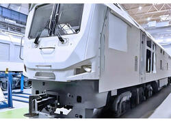 В России собран первый дизель-генератор для нового грузопассажирского тепловоза ТЭ26