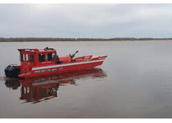 В Югре заступил на дежурство уникальный катер МЧС России