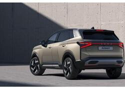 Первый кроссовер Lada собственной разработки окрестили Azimut