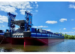 Сданы две баржи-площадки проекта RDB 66.68МА