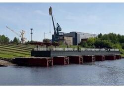 На&nbsp;СЗ &laquo;Пермская судоверфь&raquo; спущен на&nbsp;воду плавпричал для города Соликамск