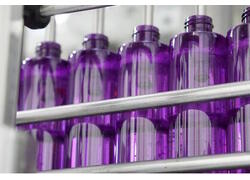 В Дубне начали выпускать на 40 тысяч косметических средств больше каждый день