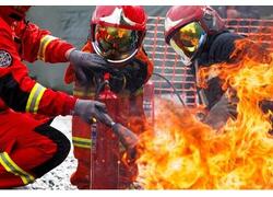 Новейший комбинезон для спасателей выпустили в Подмосковье