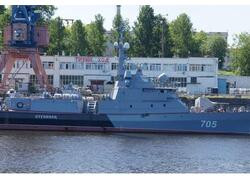 На СЗ «Вымпел» спущен на воду ракетный катер «Стрелок» проекта 12418