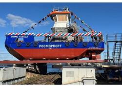 На&nbsp;Онежском ССЗ спущен на&nbsp;воду нефтемусоросборщик &laquo;МНМС Лебедь&raquo; проекта NE028