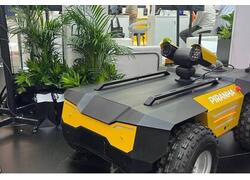 Российский ровер «Пиранья» выполняет задачи безопасности и логистики на выставке в Дубае