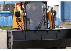 КЭМЗ изготовил первый опытный электропогрузчик