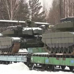 &laquo;Уралвагонзавод&raquo; отправил в&nbsp;войска эшелон с&nbsp;новой партией танков Т-90М &laquo;Прорыв&raquo;
