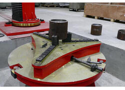 &laquo;Уралхиммаш&raquo; запустил новую установку аргонодуговой наплавки внутренней поверхности патрубков