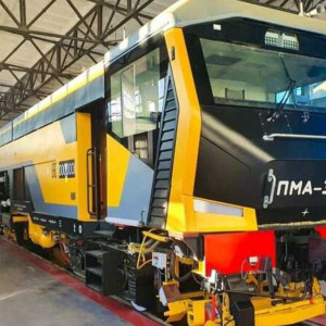 До&nbsp;3300 шпал в&nbsp;час: СТМ тестирует новую путевую машину⁠