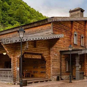 В&nbsp;Год единства народов России в&nbsp;Сочи открылся загородный комплекс в&nbsp;старорусском стиле