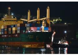 В&nbsp;порт Мурманск по&nbsp;СМП прибыл первый контейнеровоз из&nbsp;Китая
