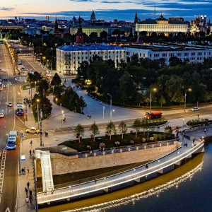 В центре Москвы открыли мост через Водоотводный канал у ГЭС-2