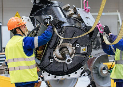 Завершены испытания первого двигателя для высокоскоростного поезда