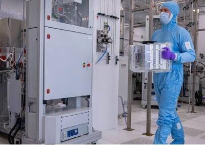 Российскими инженерами разработано ключевое оборудование для производства микрочипов