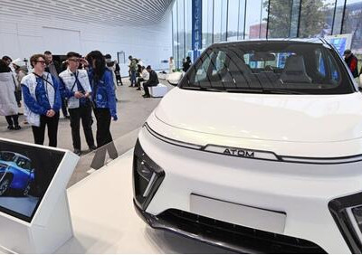 Увидеть вживую: первые «Атомы» уже ездят по российским дорогам