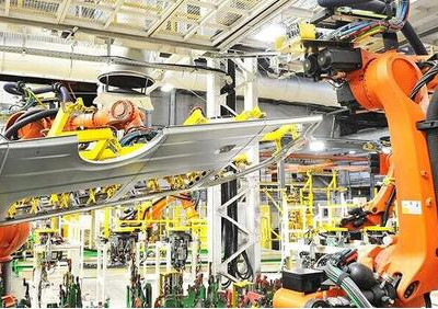 Завод ГАЗ оснастили новыми роботами