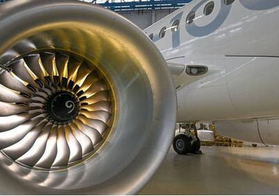 Superjet 100 получил полностью российский интерьер