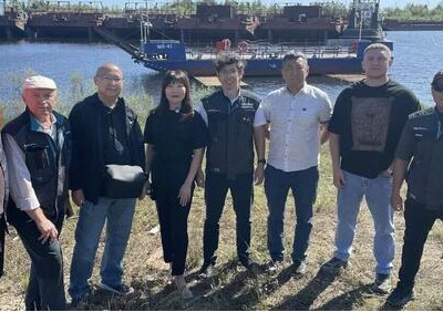 В&nbsp;Якутии на&nbsp;новой судоверфи спущена на&nbsp;воду баржа проекта &laquo;В2040&raquo; для перевозки пассажиров и&nbsp;грузов